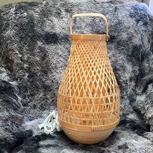IKEA MISTERHULT BAMBOO WEAVED
TABLE LAMP LANTERN